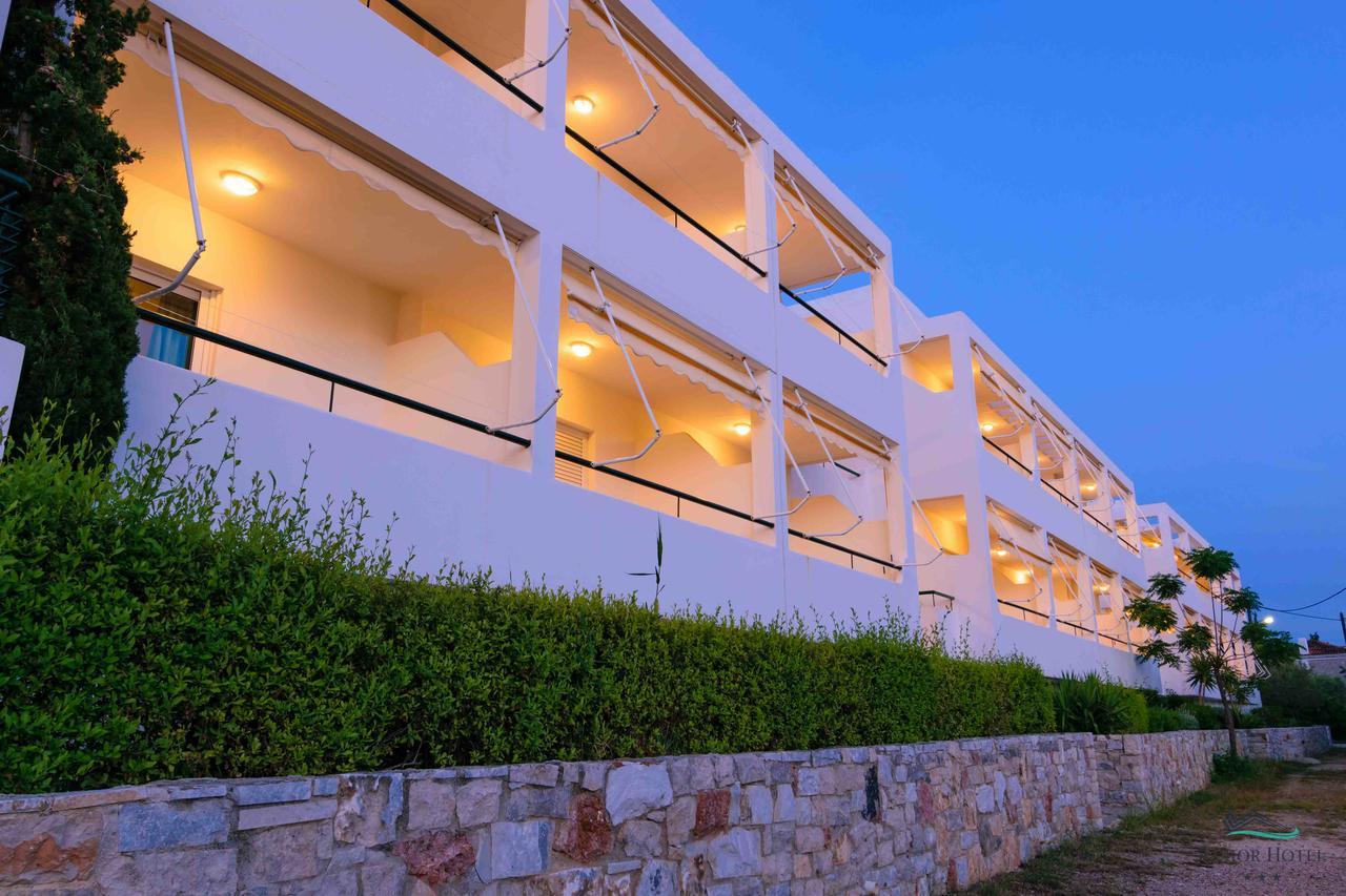 Junior Hotel Íria Esterno foto